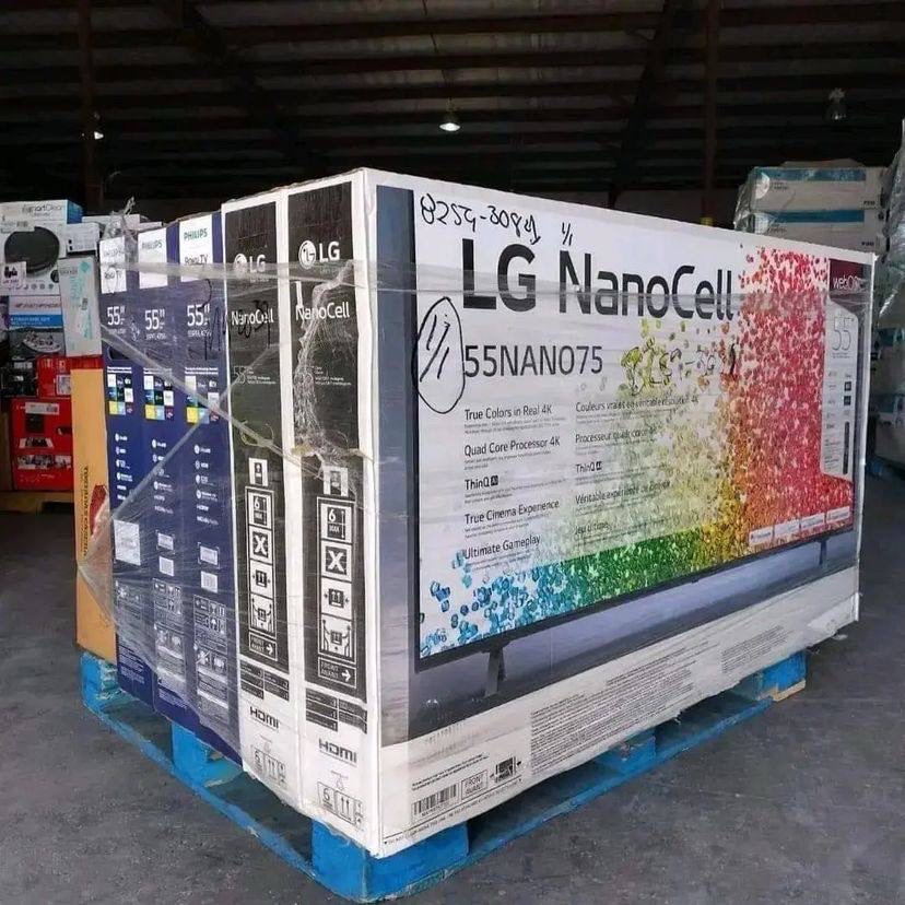 Samsung UHD Smart TV Bulk Collection Pallet