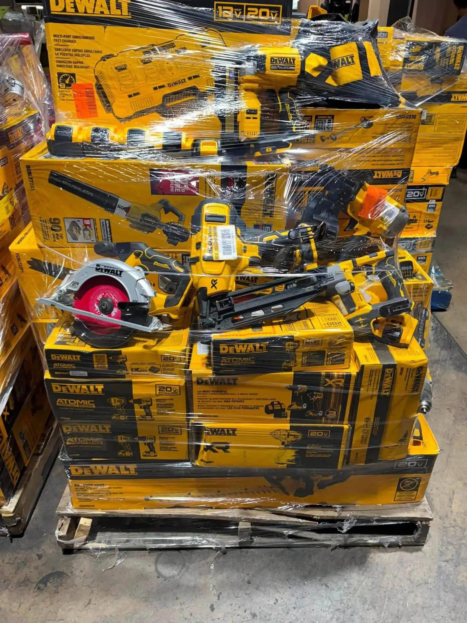 DeWalt Outdoor Power Equipment Pallet