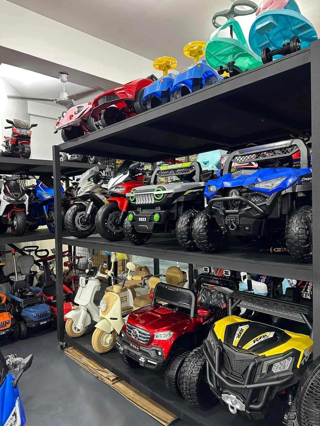 Mixed Kids’ Recreational & Home Storage Gear Pallet - Image 3
