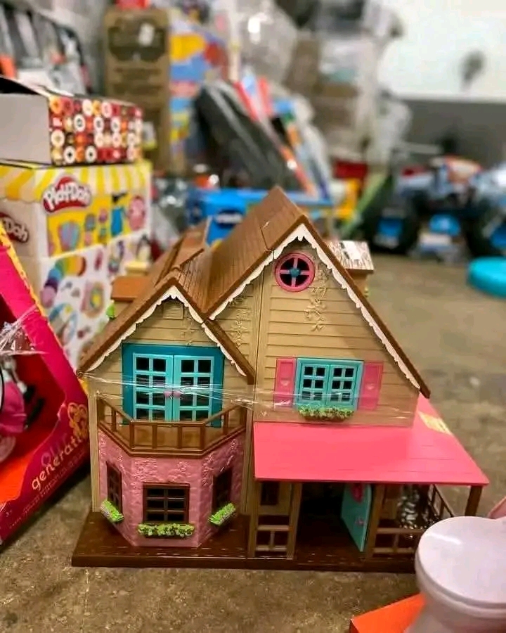 Mixed Toys & Collectibles Pallet - Image 5