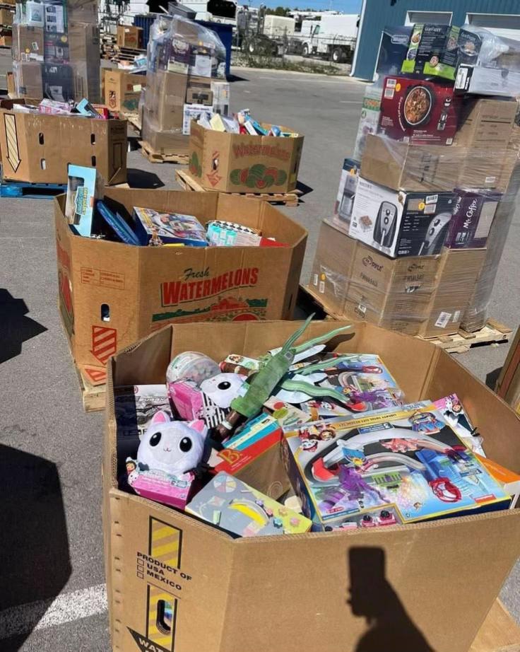 Household Bedding & Toy Collection Pallet